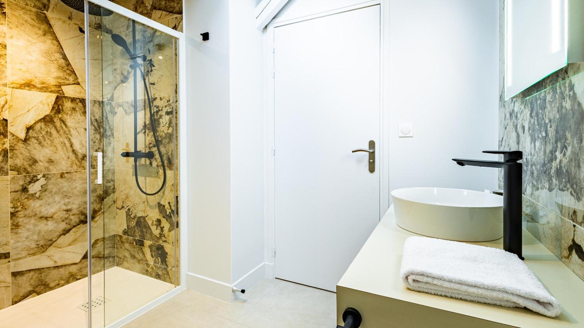 Hotel Solstice - Et Terroir Beaune (Cote d'Or)